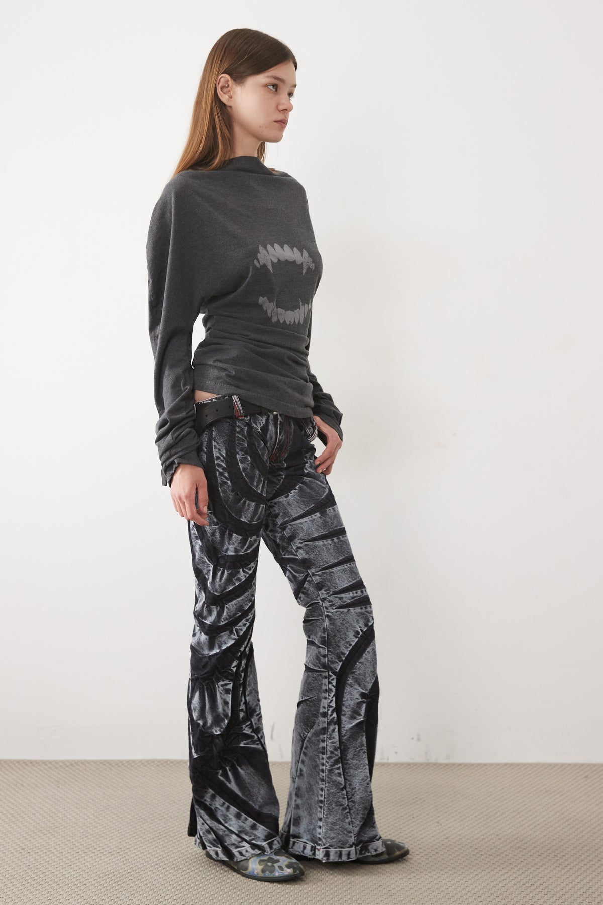 TRIBAL BIAS CUT JEANS