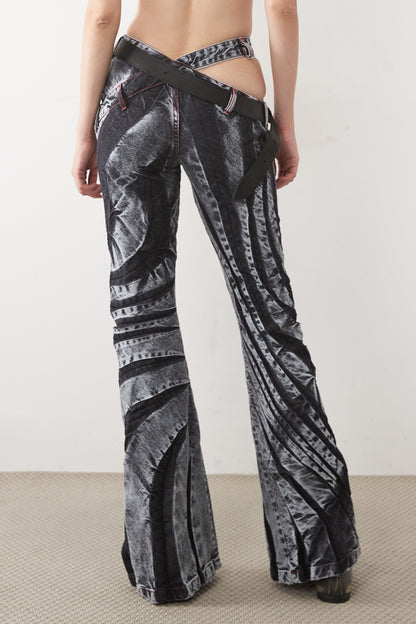 TRIBAL BIAS CUT JEANS