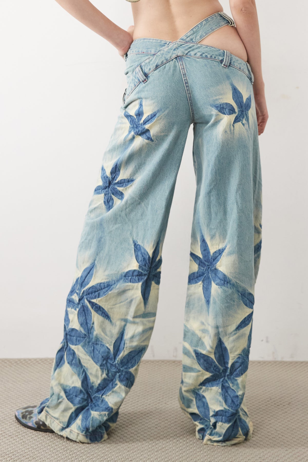 FLORAL WIDE LEG JEANS