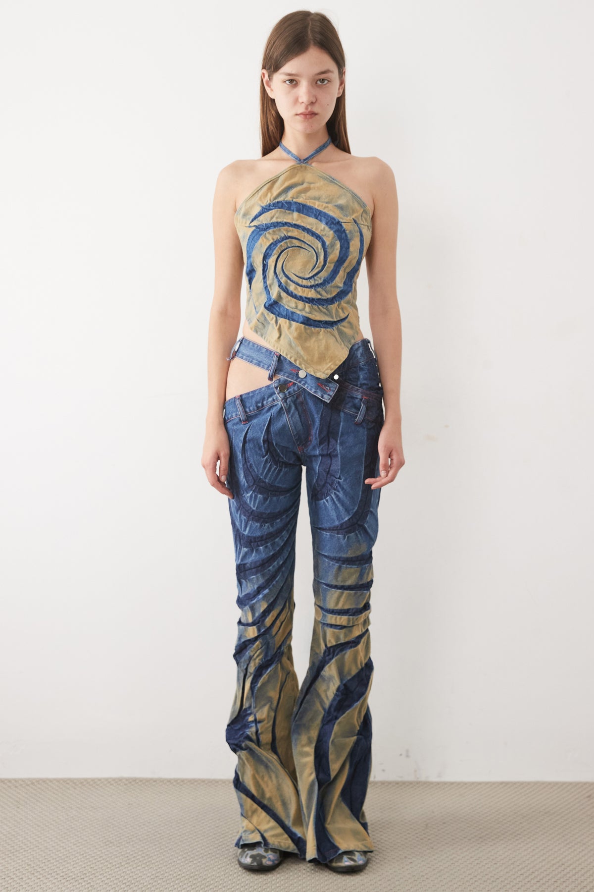 SWIRL BANDANA TOP