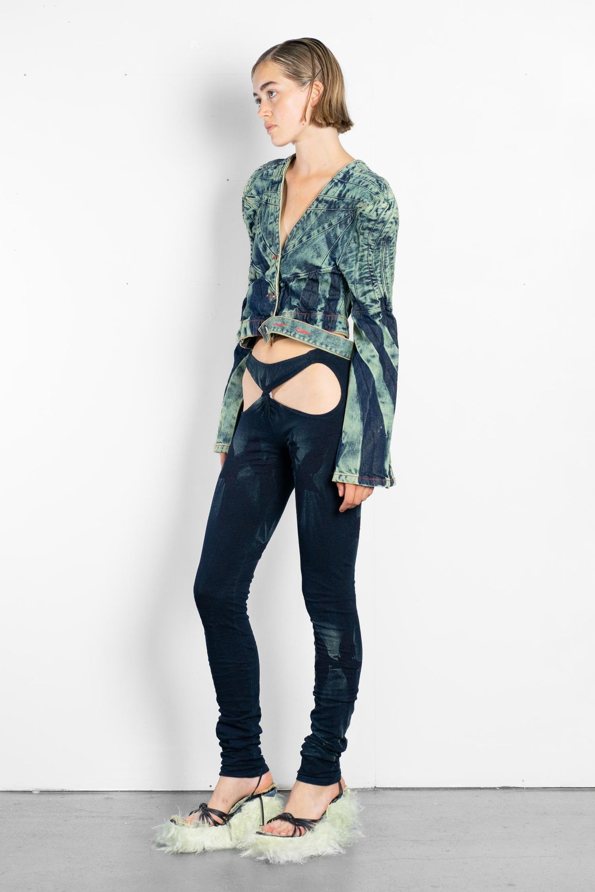 SWIRL SHOULDER DENIM JACKET