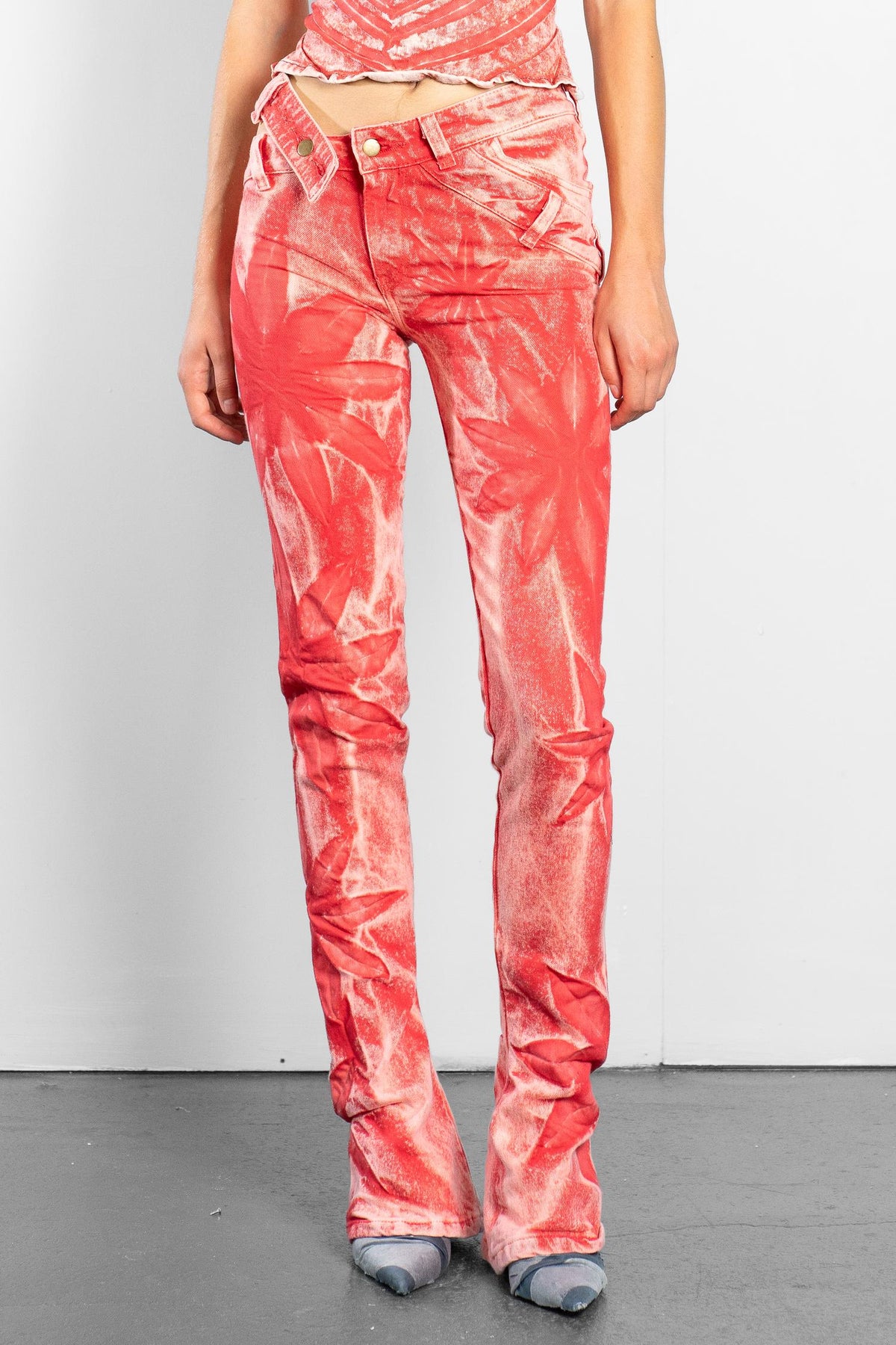 FLORAL BELL BOTTOM SKINNY JEANS
