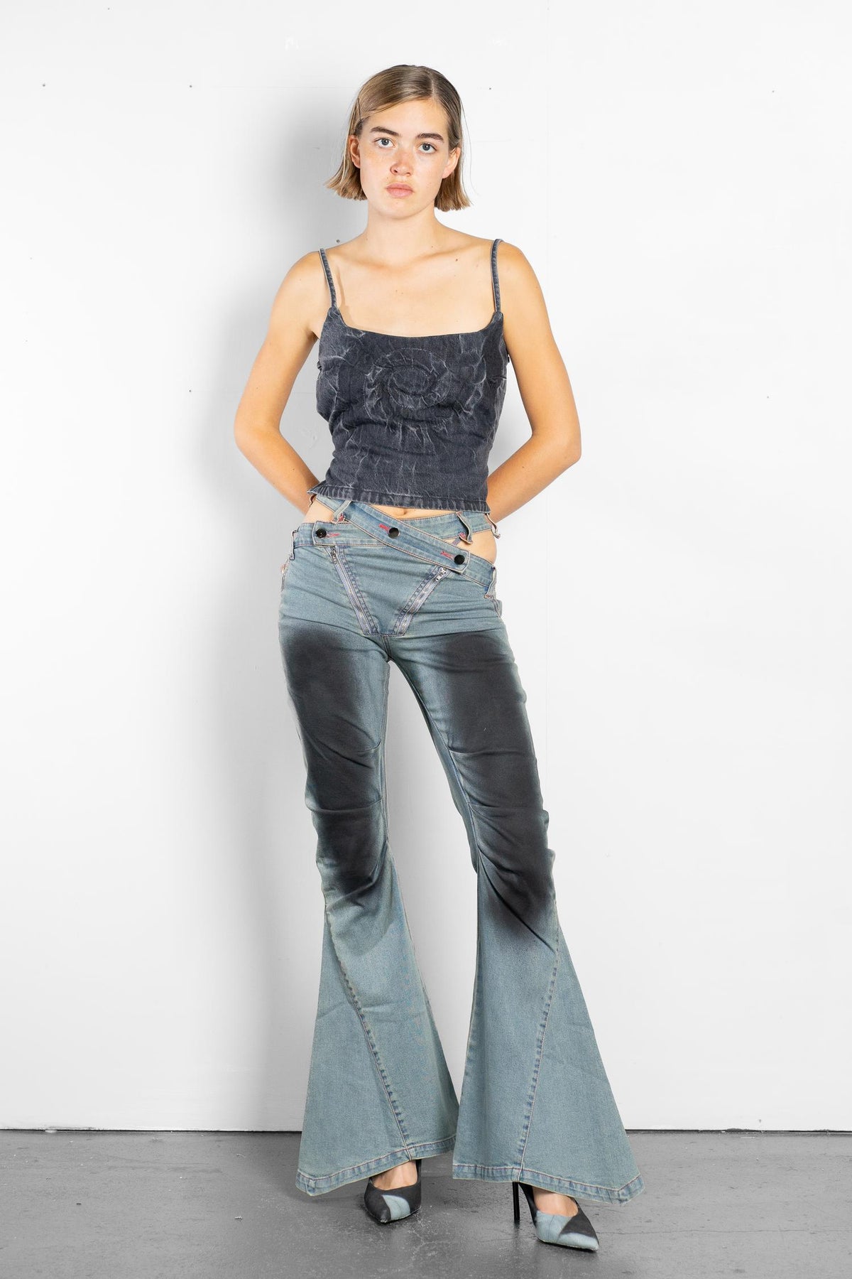 CROSSOVER JEANS