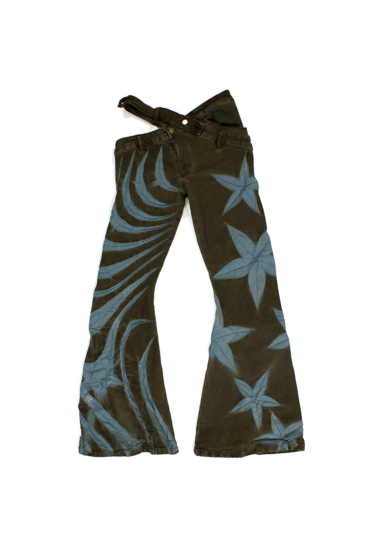 TRIBAL FLOWER FLARED JEANS