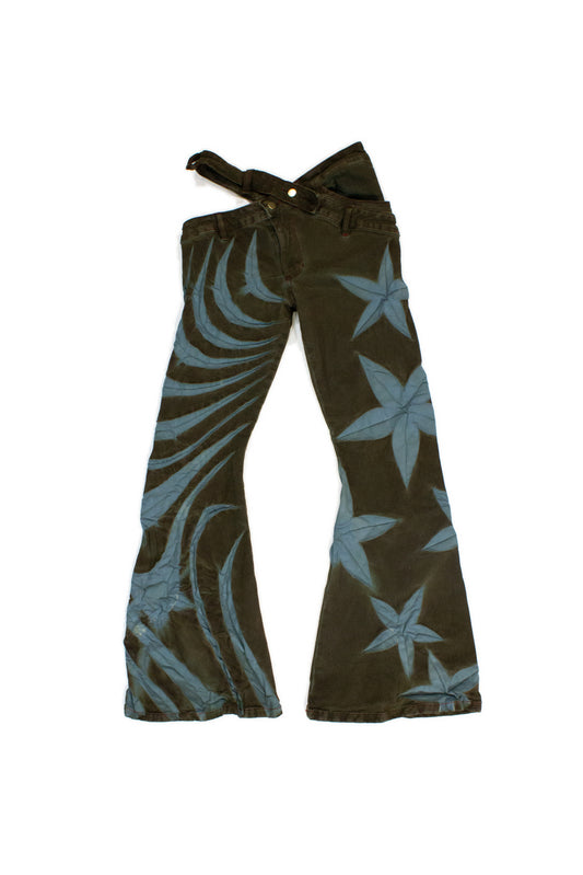 TRIBAL FLOWER FLARED JEANS