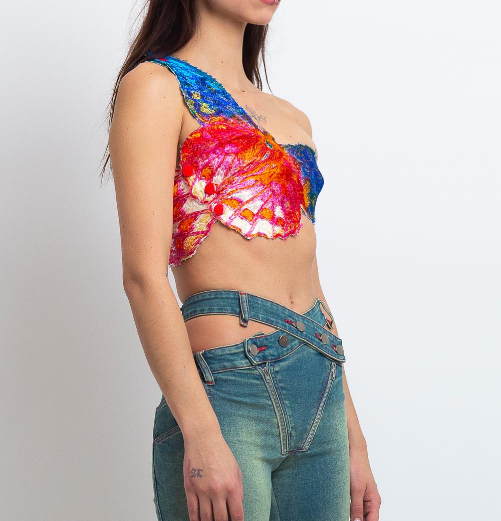 EMBROIDERED BUTTERFLY TOP