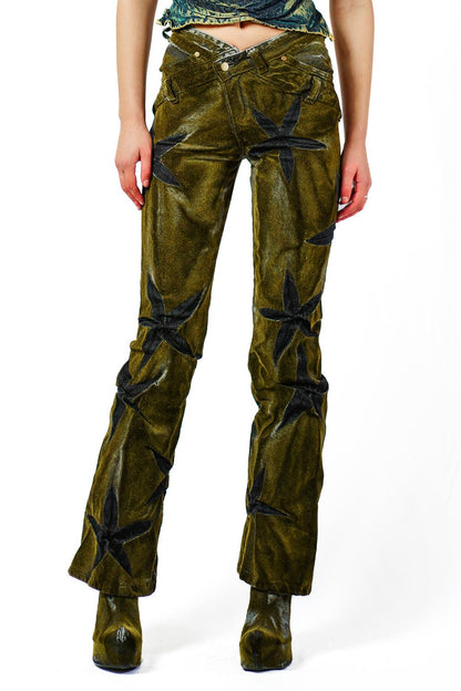 V-SHAPE FLOWER FLOCK JEANS