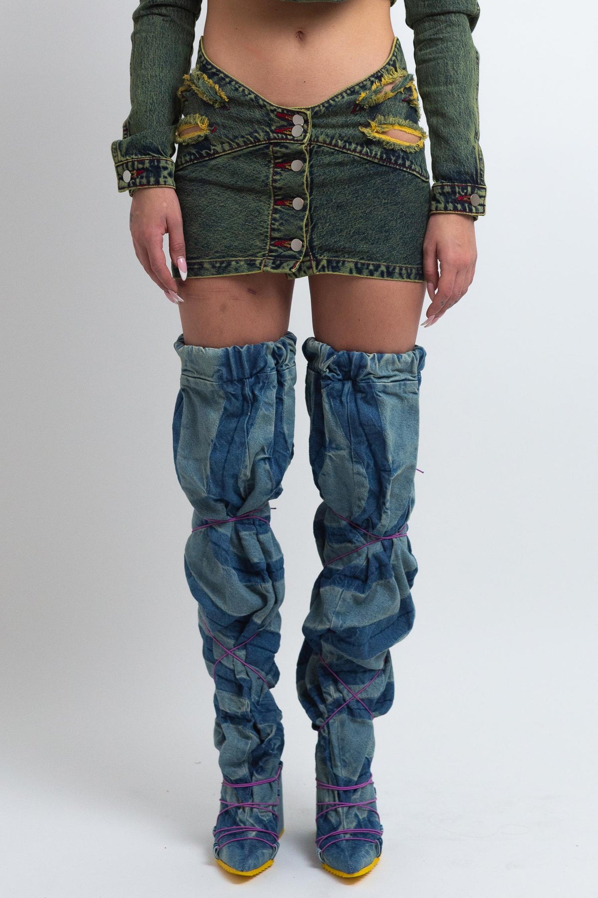 BUTTERFLY WAISTBAND MINI SKIRT