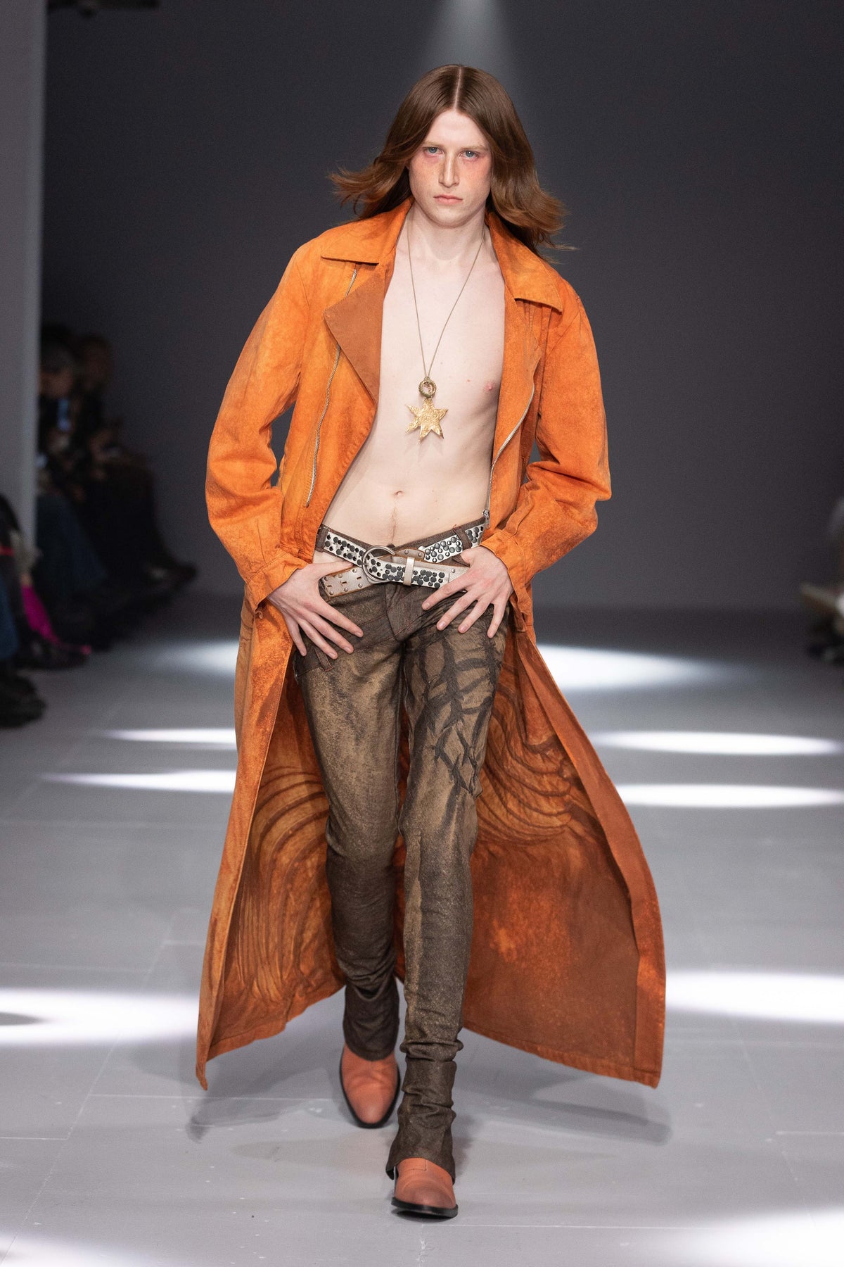 AW24 GLI$TEN